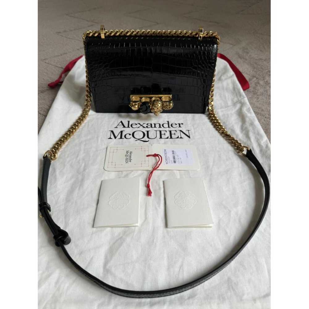 Alexander McQueen Knuckle leather handbag - image 4