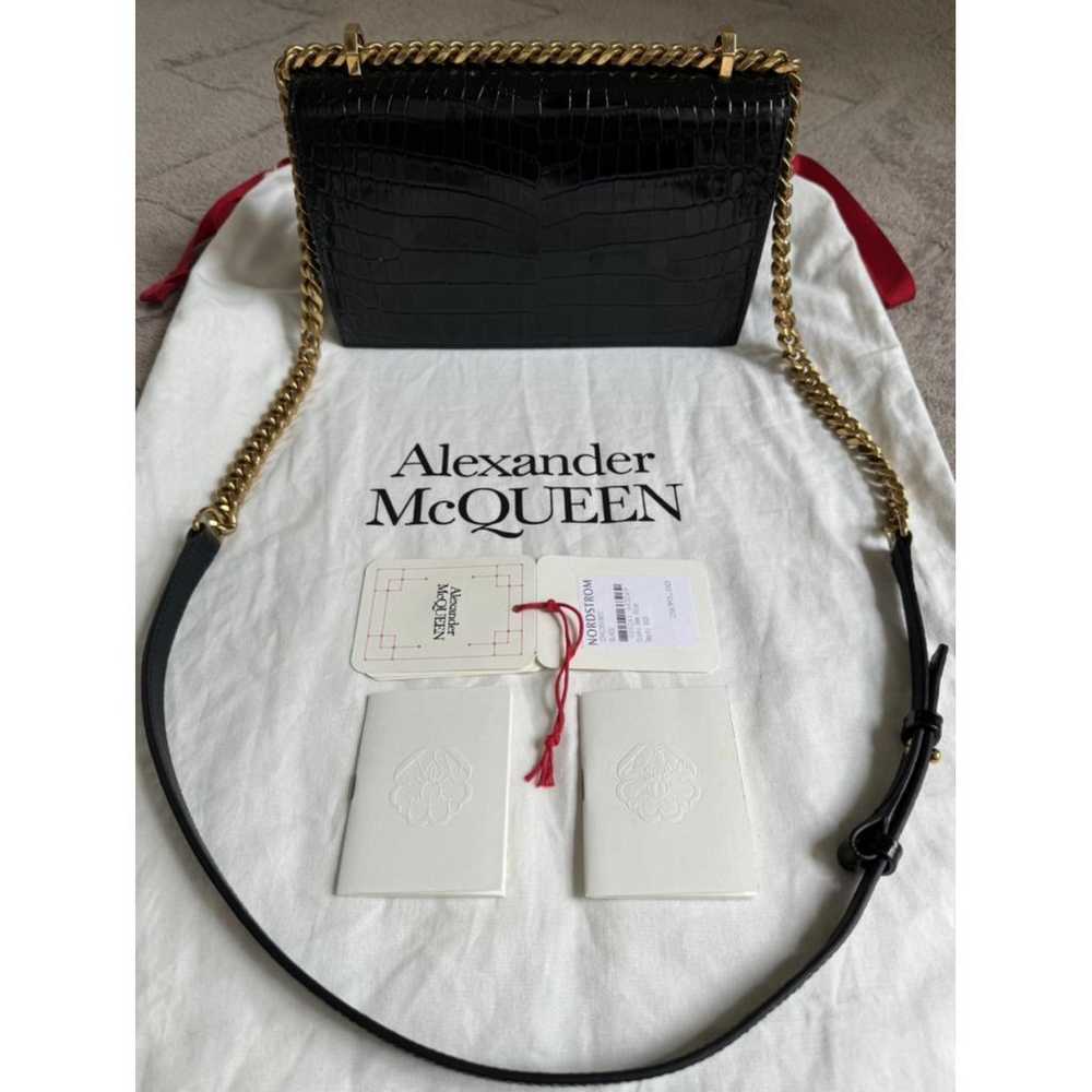 Alexander McQueen Knuckle leather handbag - image 5