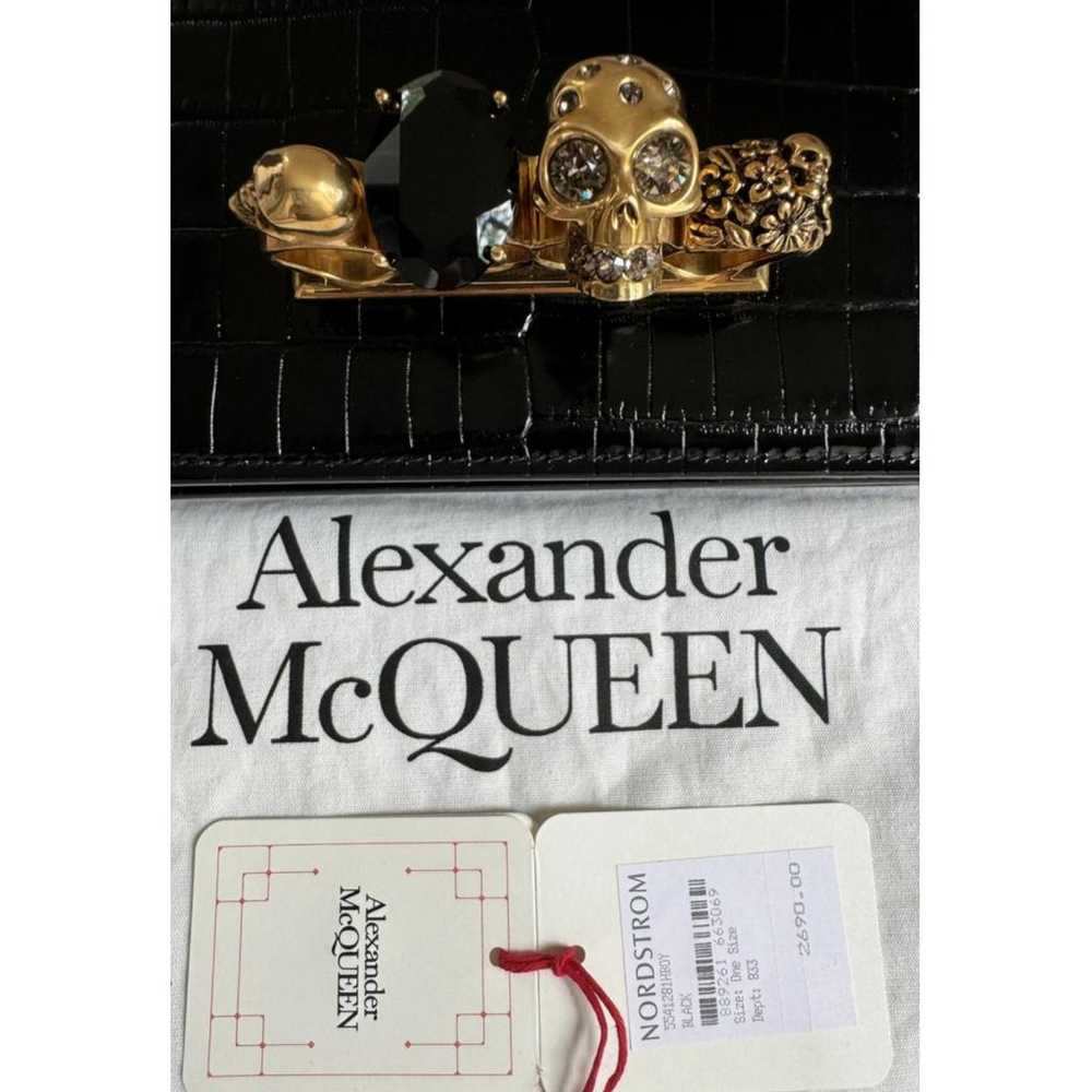 Alexander McQueen Knuckle leather handbag - image 6