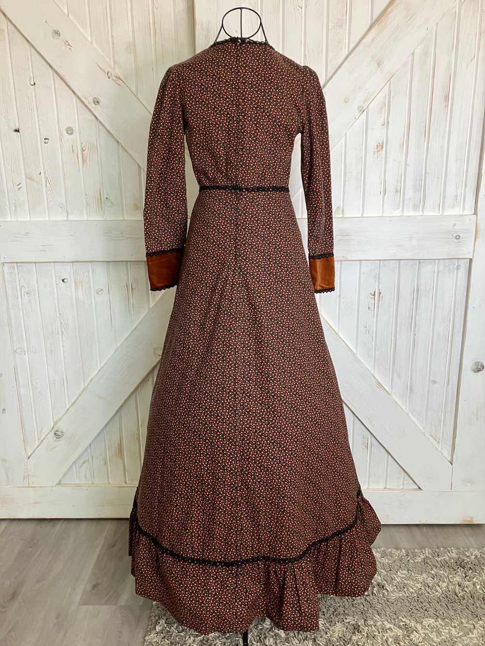 70's Vintage Gunne Sax Brown Black Red Yellow Cal… - image 7