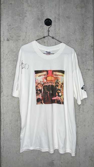 *NSYNC CELEBRITY WHITE TEE (SIGNED BY JUSTIN TIMBE