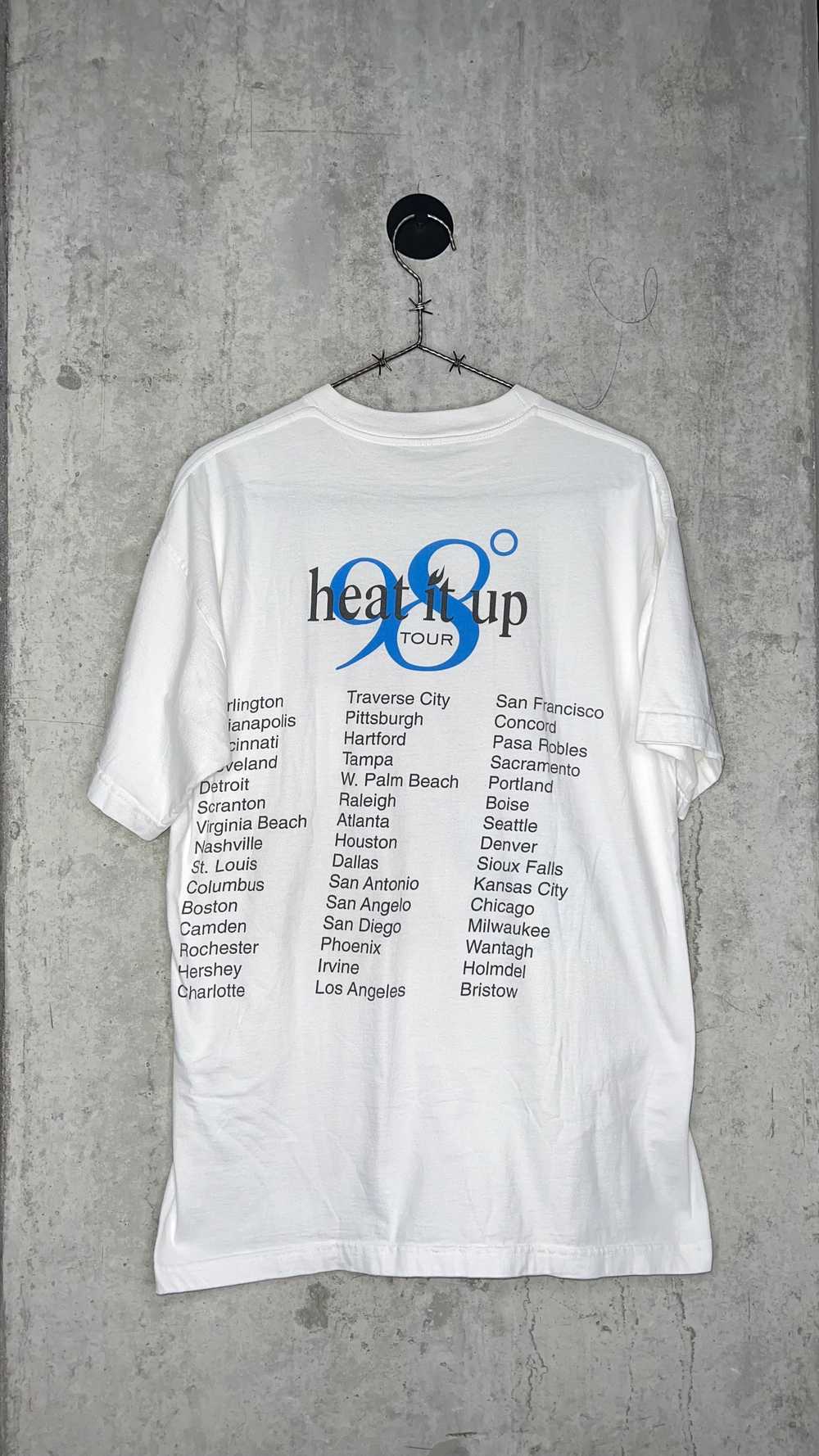 98° HEAT IT UP TOUR TEE - image 2