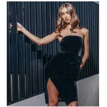 Bianca & Bridgett Black Strapless Velvet Dress - image 1