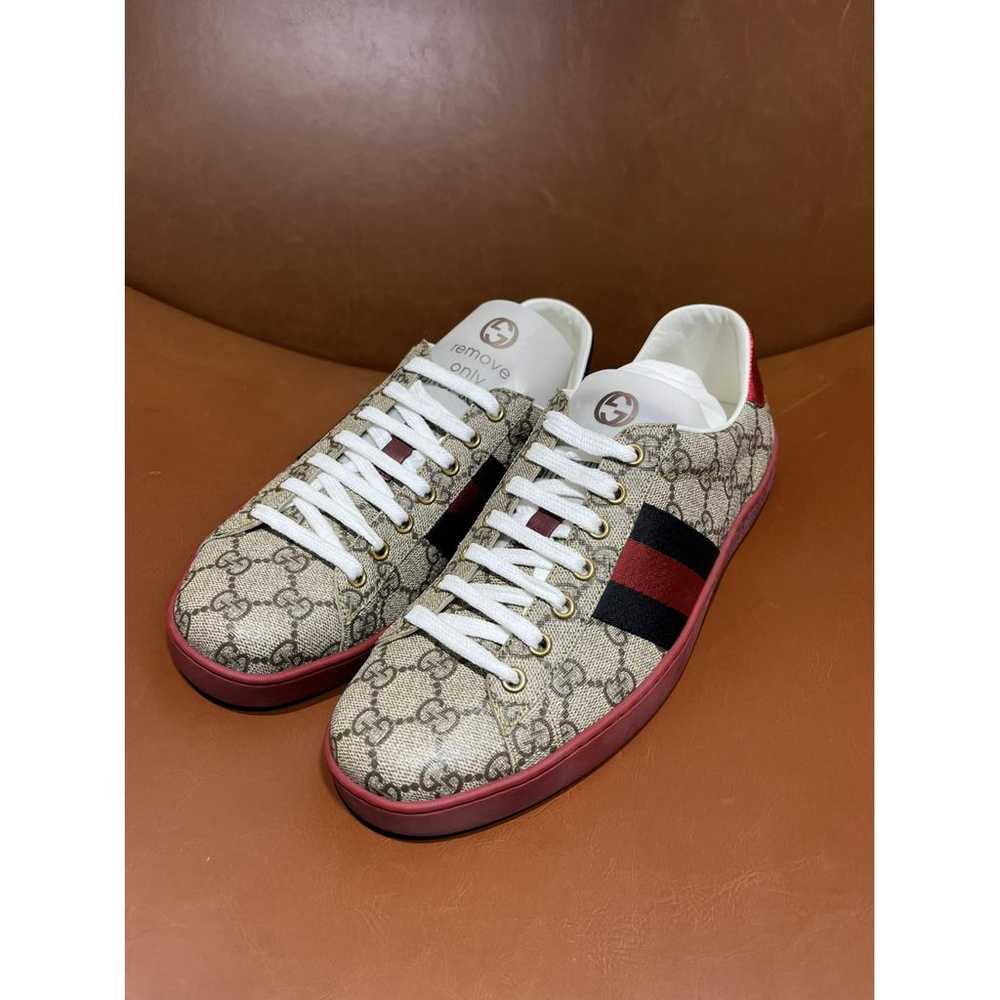 Gucci G74 patent leather low trainers - image 2