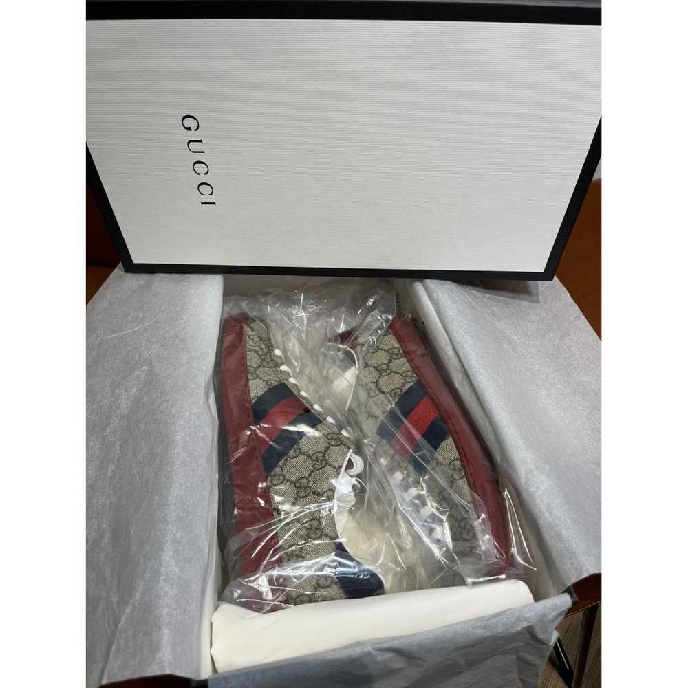 Gucci G74 patent leather low trainers - image 4