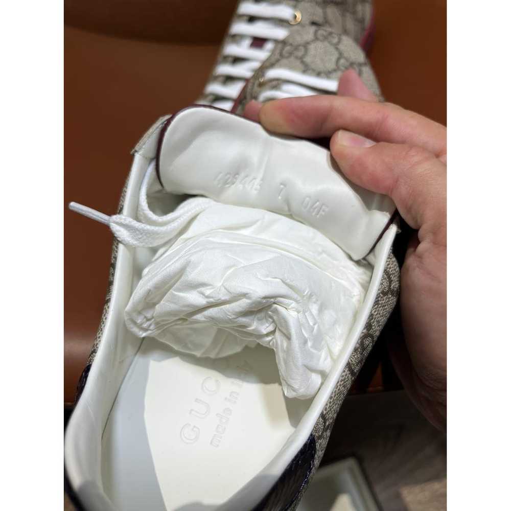 Gucci G74 patent leather low trainers - image 6