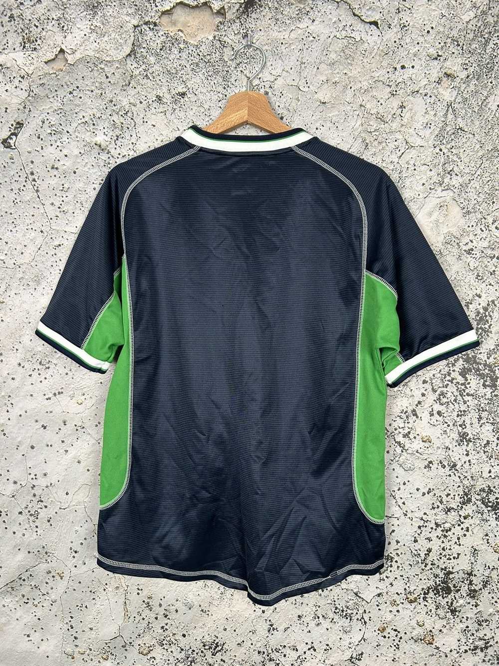 Soccer Jersey × Umbro × Vintage Vintage Saint Eti… - image 5