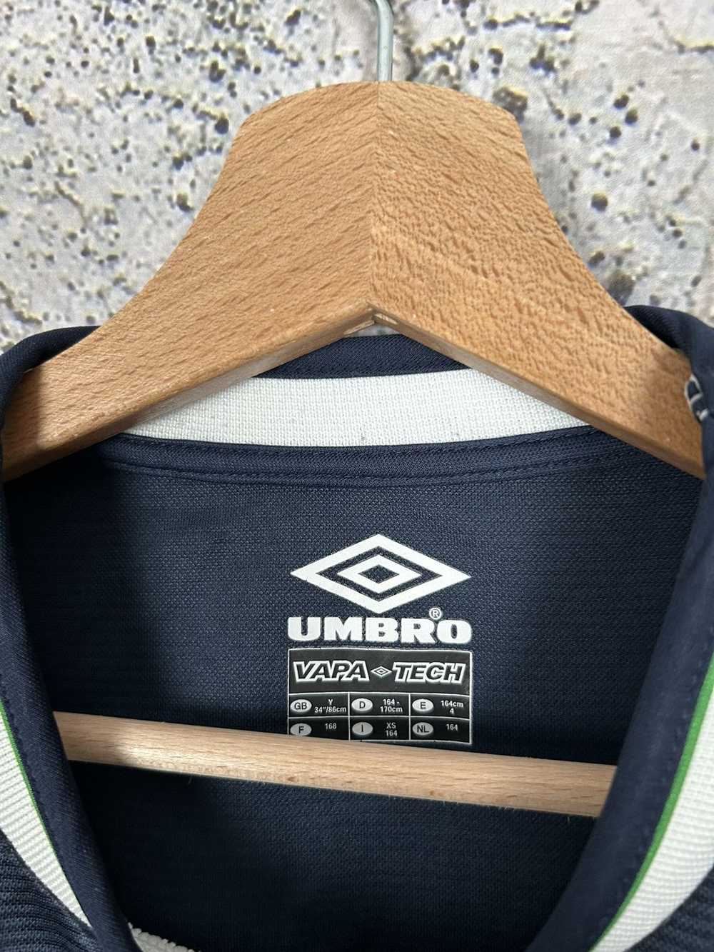 Soccer Jersey × Umbro × Vintage Vintage Saint Eti… - image 6