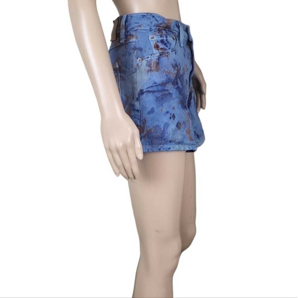 Levi's Shorts - image 6