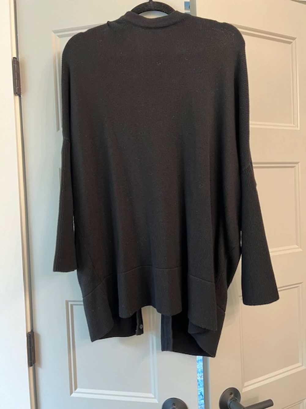 VETTA The Oversized Sweater - image 3