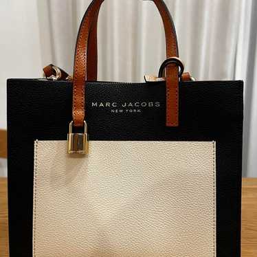 MARC JACOBS tote bag Black and white Leather.