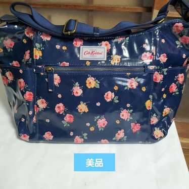 Brand new Cath Kidston shoulder bag with floral p… - image 1