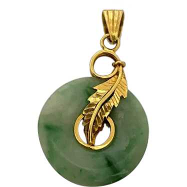 14 karat Jadeite Pendant