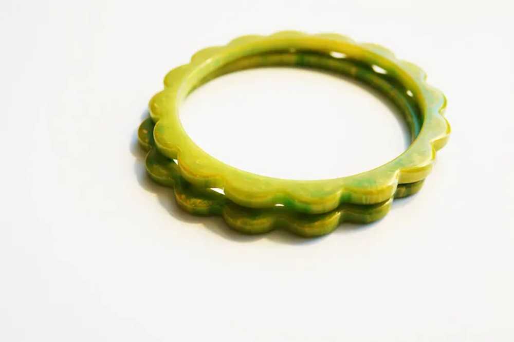 Two LIME Green w//Soft YELLOW Bakelite "DAISY" Sc… - image 2