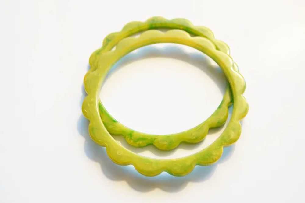 Two LIME Green w//Soft YELLOW Bakelite "DAISY" Sc… - image 3