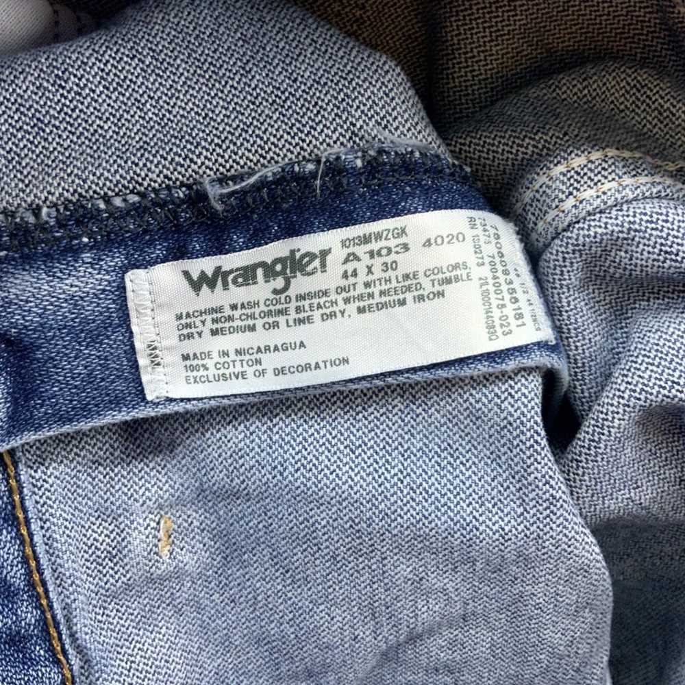 Wrangler Authentic Vintage Medium Wash Blue Jeans… - image 2