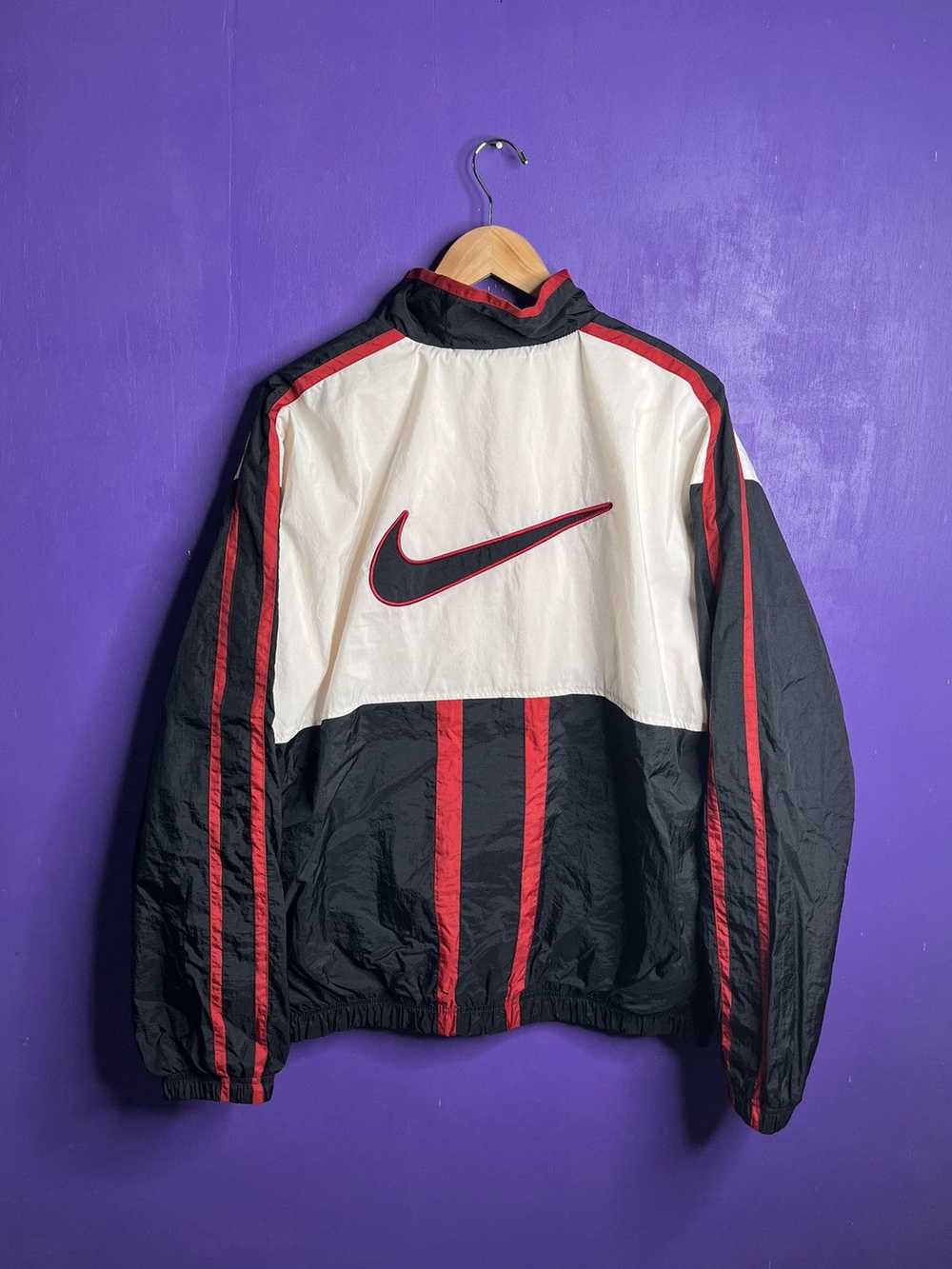 Nike × Vintage Vintage 90s Nike big swoosh windbr… - image 2