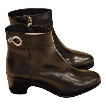 Fendi Leather boots