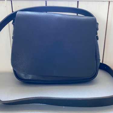 SLOW Black Leather Shoulder Bag