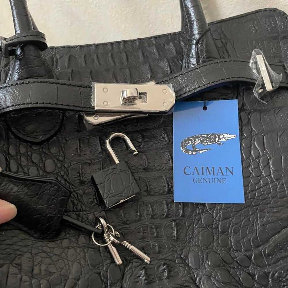 Unused Cayman Back (Black handbag with keys) - image 6