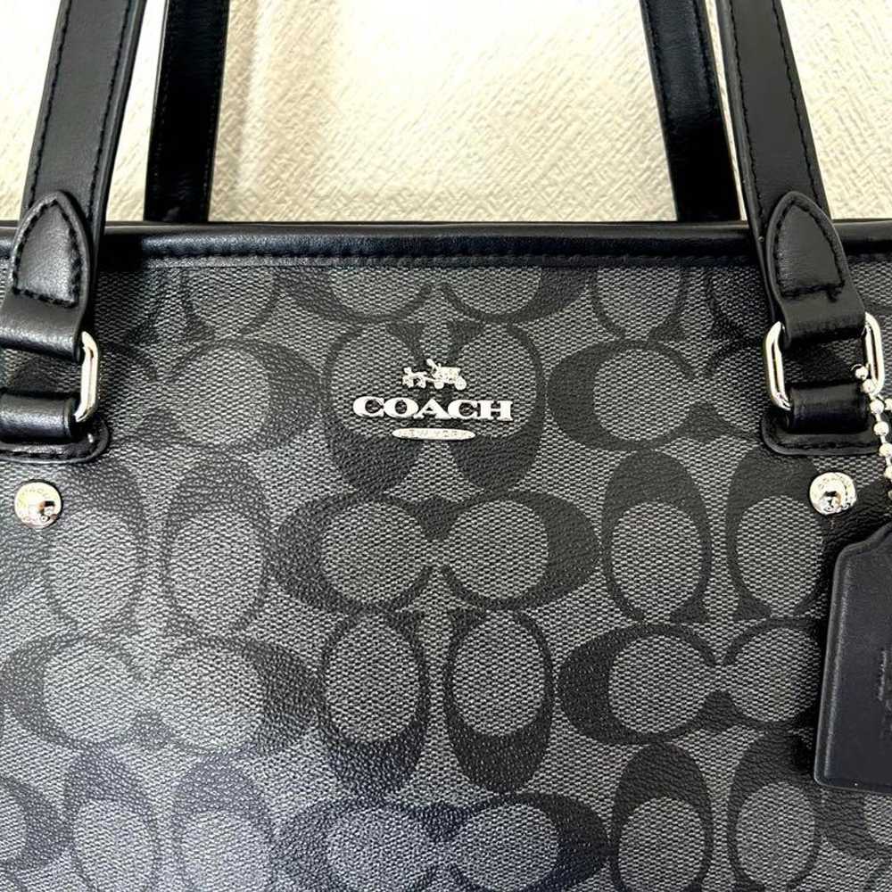 Unused! Coach Signature Tote Bag Leather Gray×Bla… - image 2