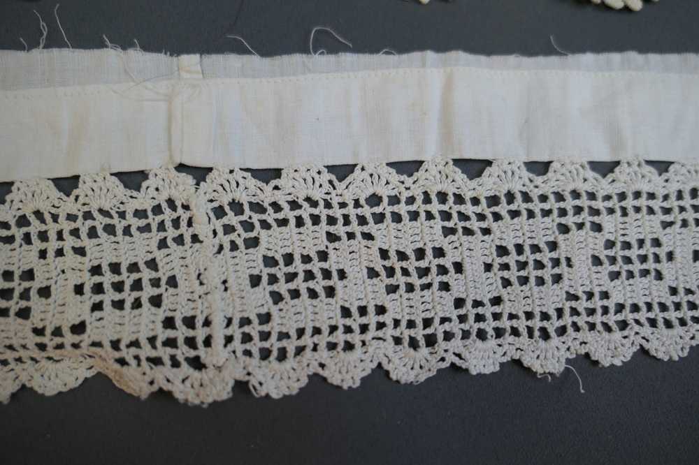 7 Pieces Antique Vintage Lace Trims, Remnants, Ed… - image 12