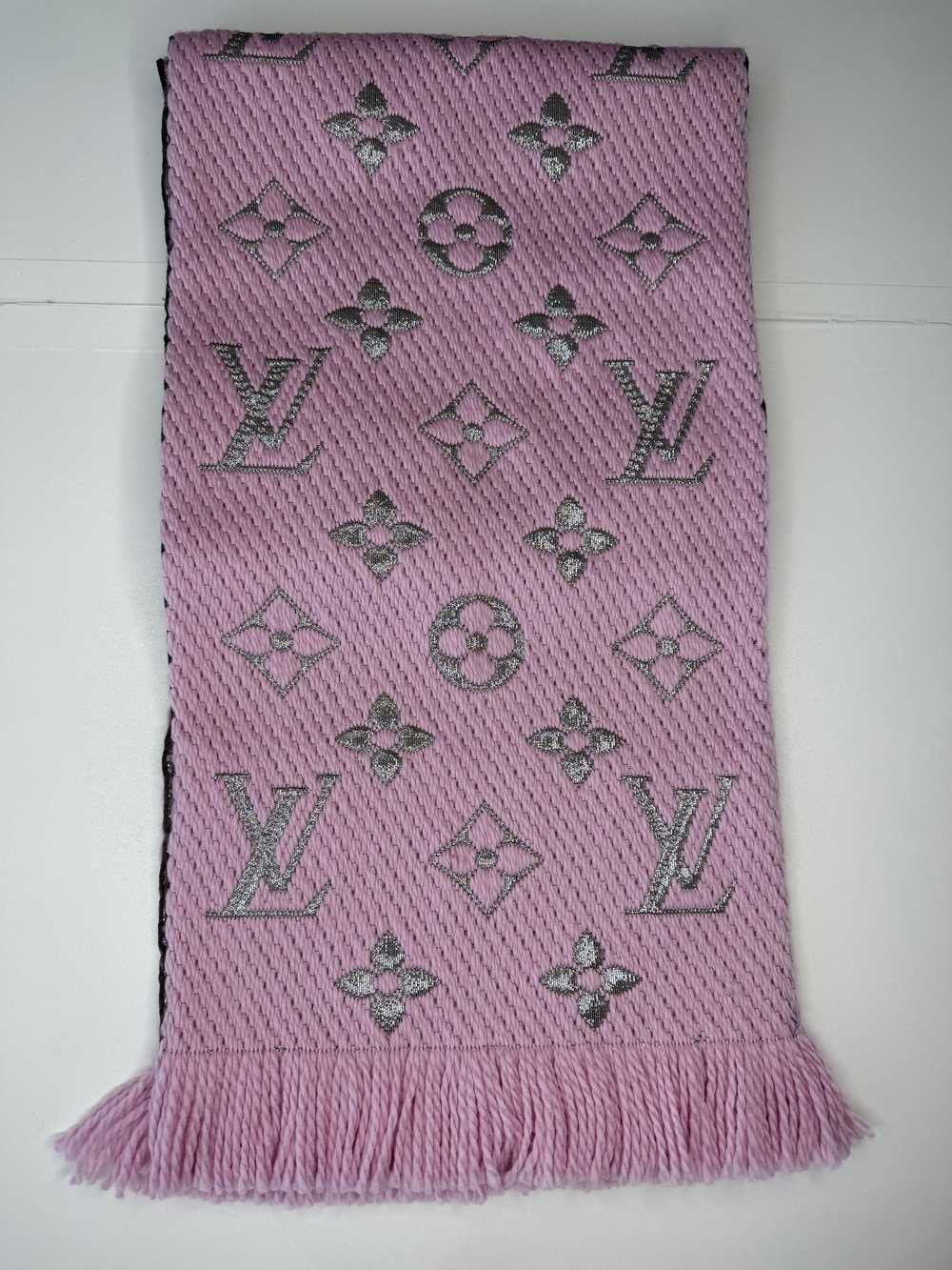 Product Details Louis Vuitton Pink Monogram Wool … - image 2