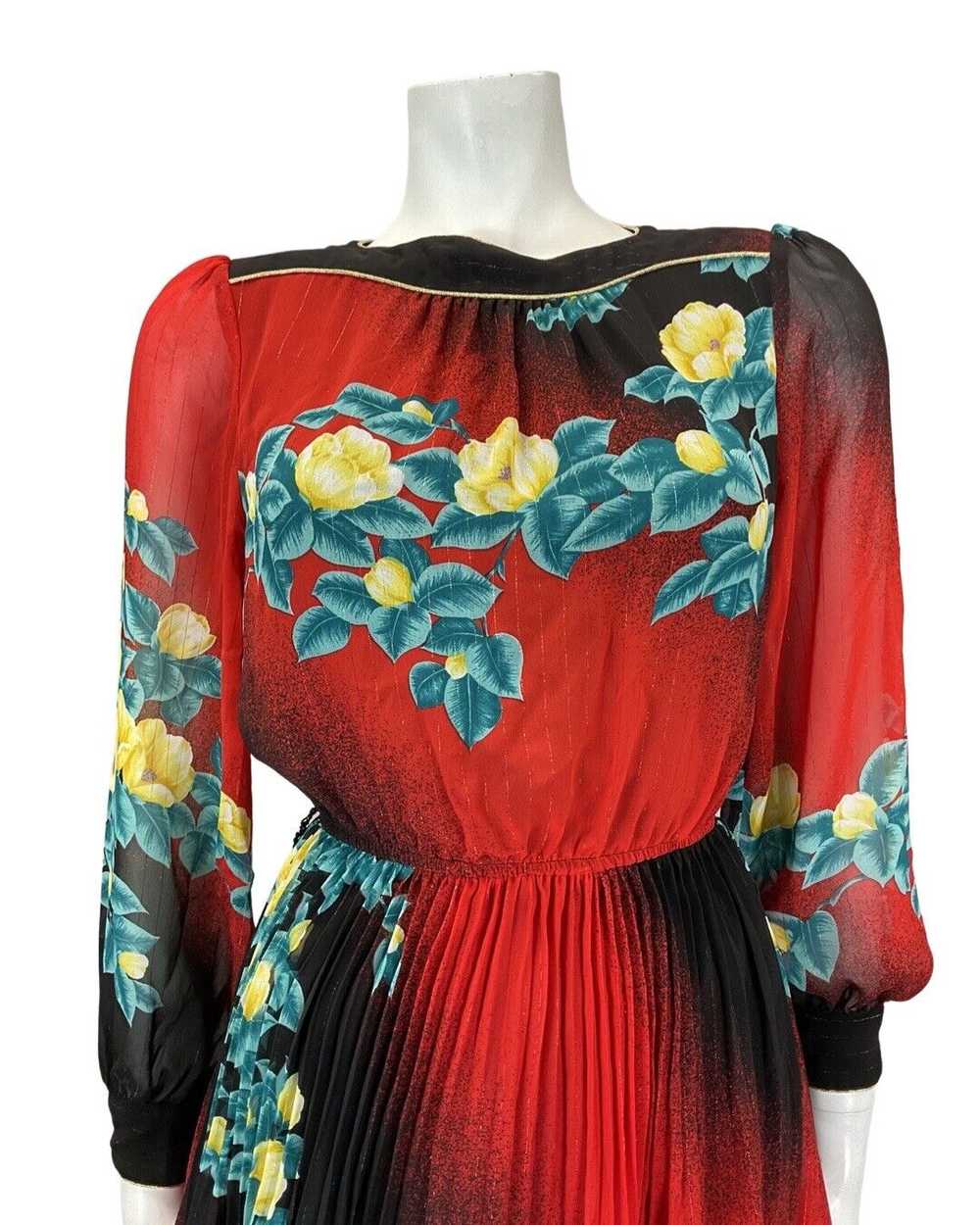 VINTAGE 60s 70s RED BLACK FLORAL SHEER BOHO BLOUS… - image 3