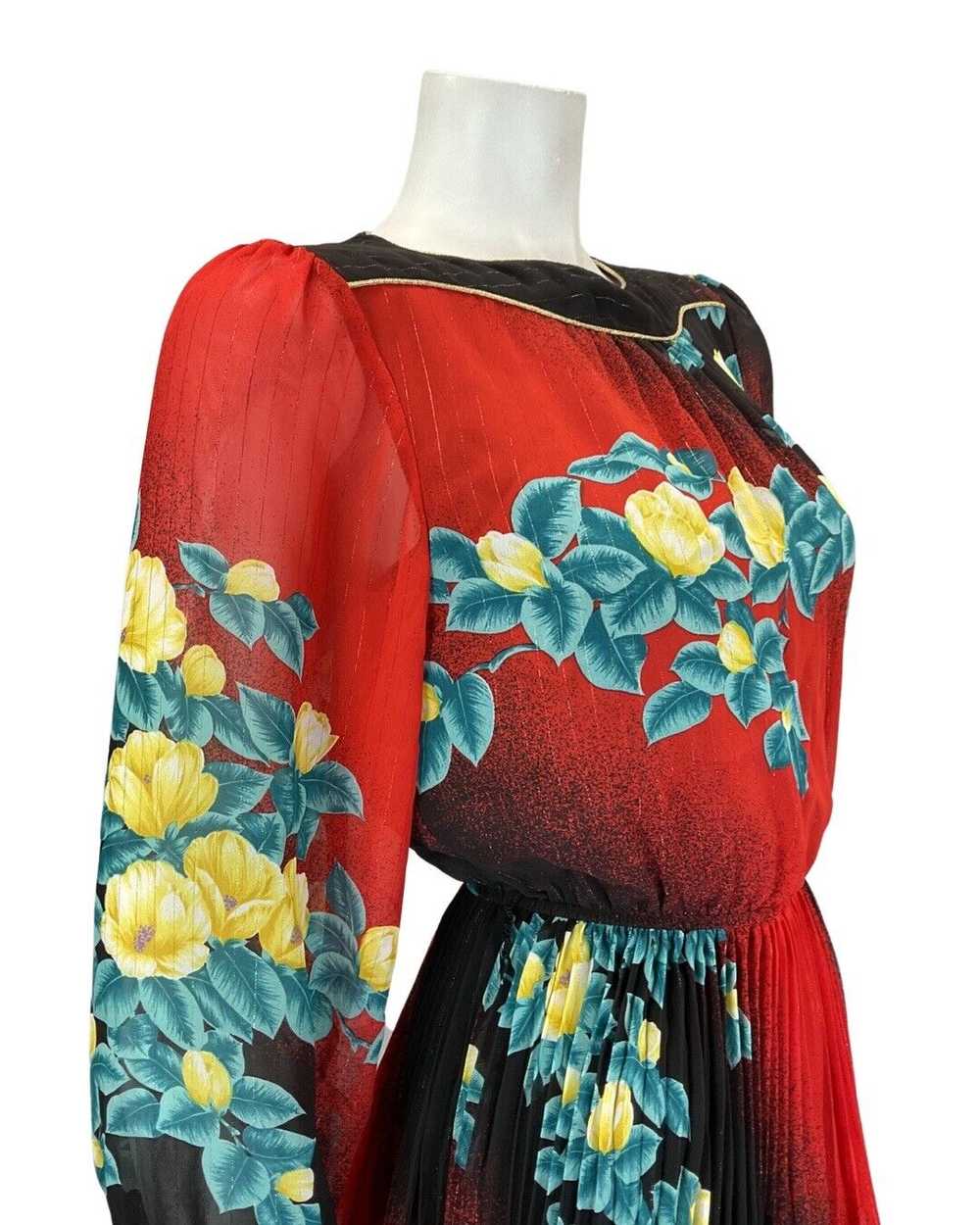 VINTAGE 60s 70s RED BLACK FLORAL SHEER BOHO BLOUS… - image 4