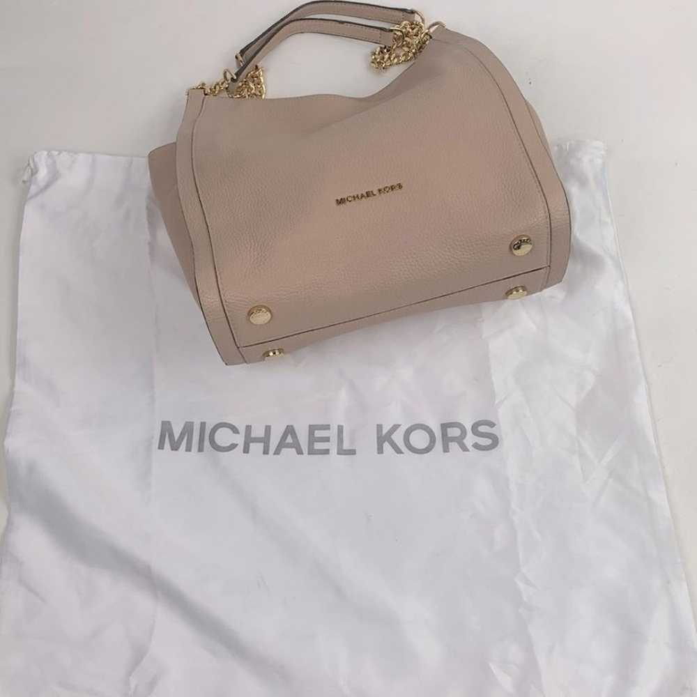 Michael Kors Newbury Soft nude Leather Shoulder T… - image 4