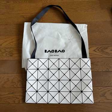 BAOBAO ISSEY MIYAKE Shoulder Bag