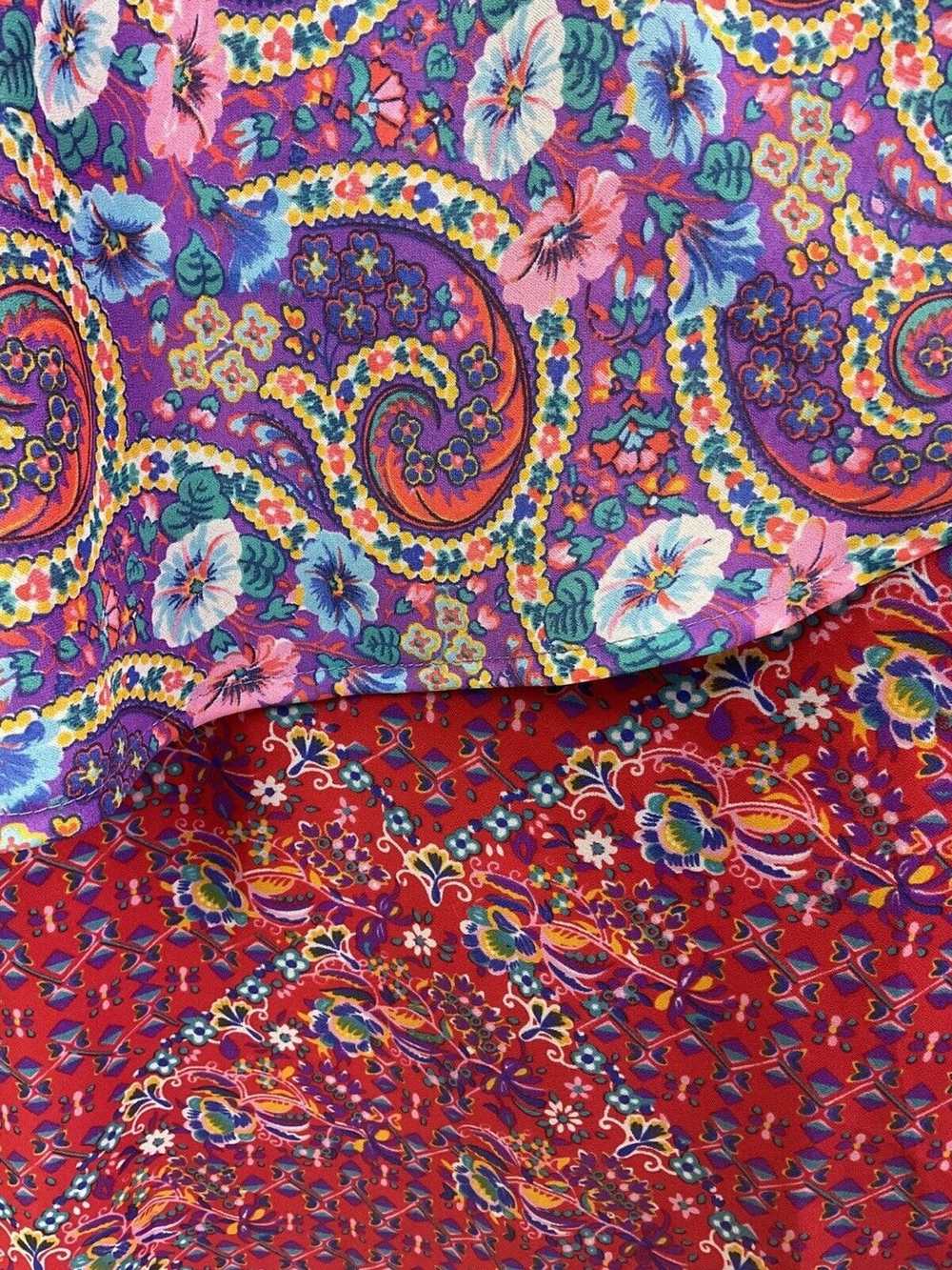 VINTAGE 70s PURPLE RED BLUE PSYCHEDELIC FLORAL PA… - image 7