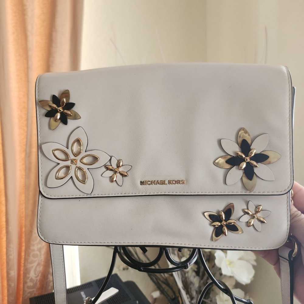 Michael Kors Daniela Flowers crossbody bag - image 1