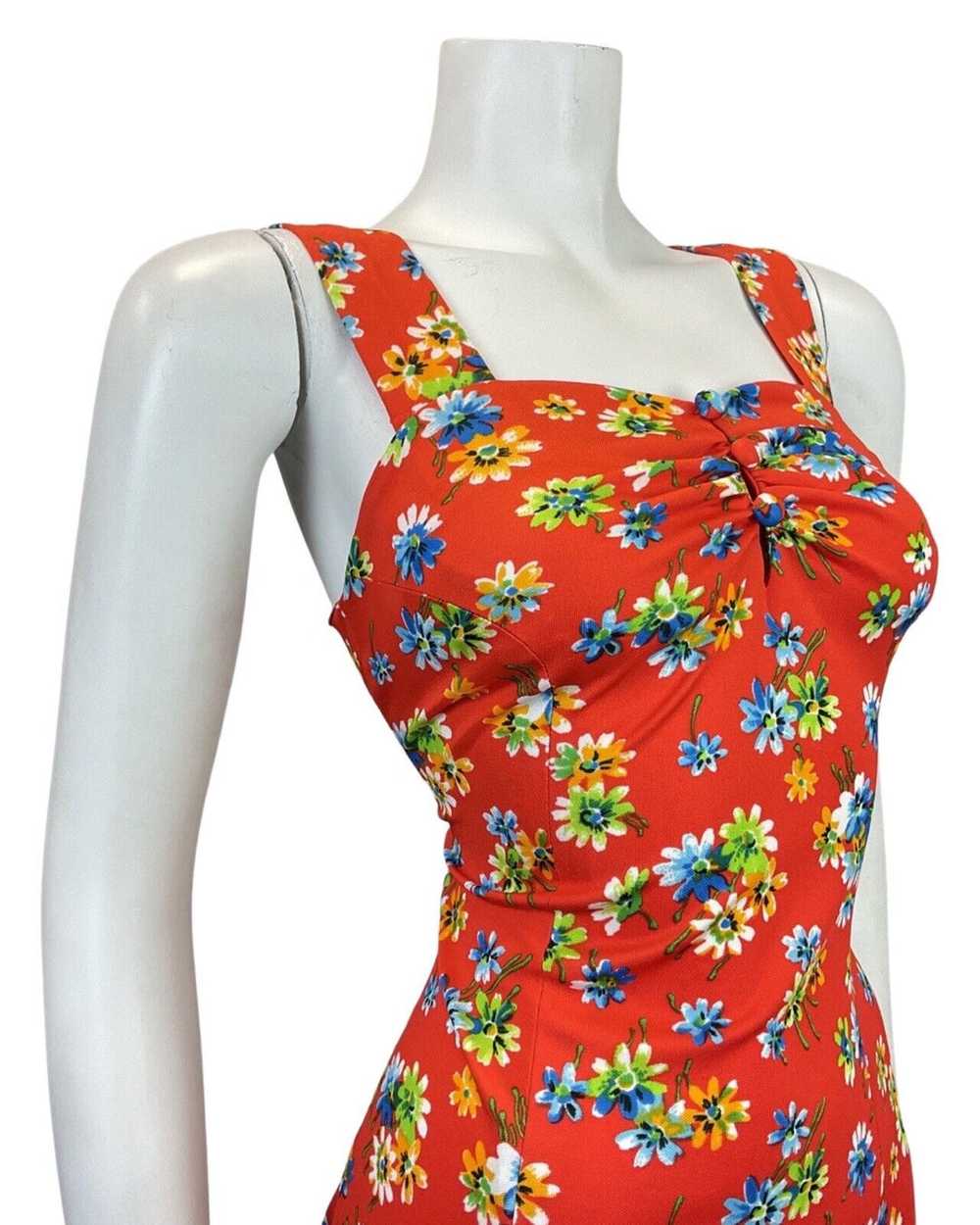 VINTAGE 60s 70s RED BLUE GREEN FLORAL APRON SUMME… - image 4