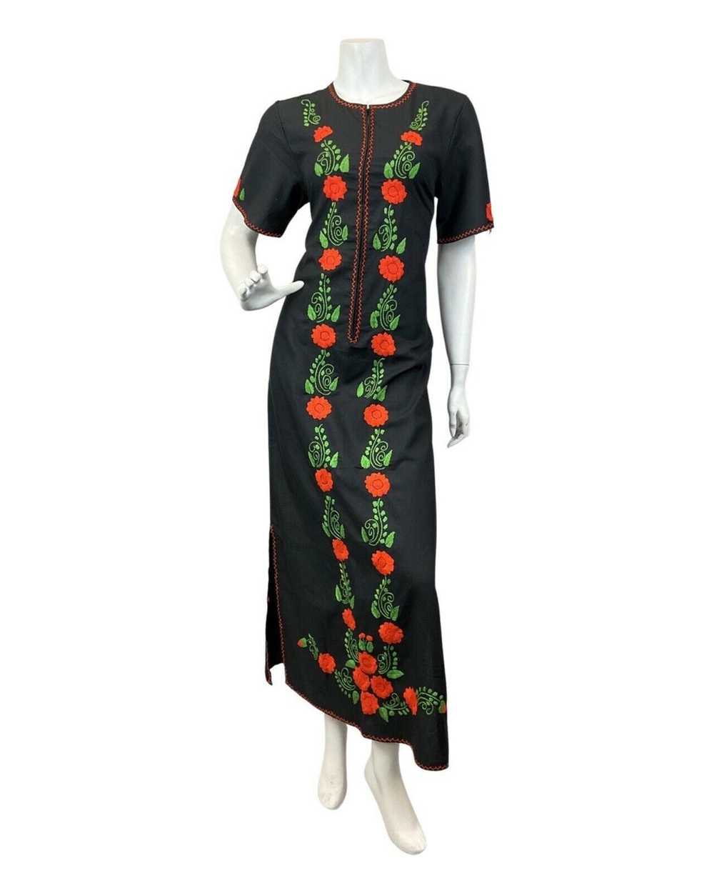 VINTAGE 60s 70s BLACK ORANGE GREEN FLORAL EMBROID… - image 2