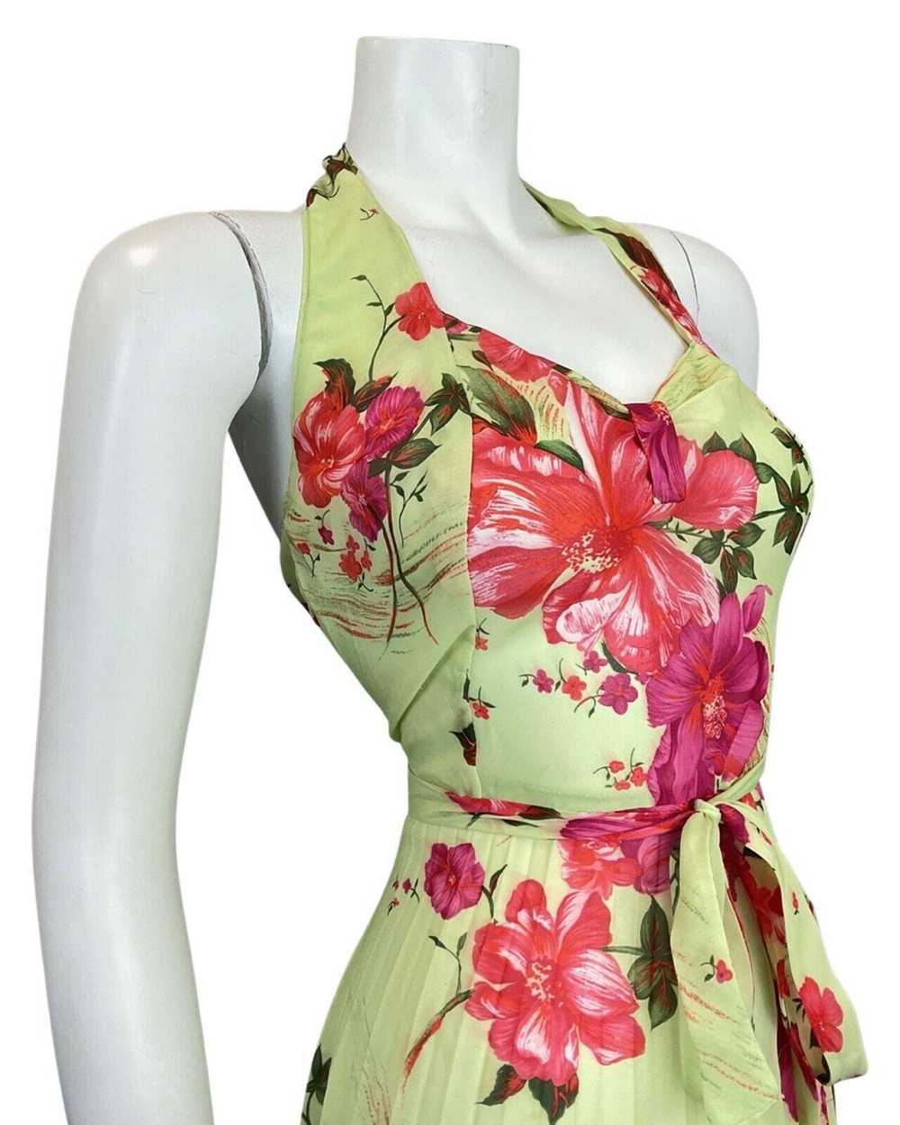 VINTAGE 60s 70s GREEN RED PINK FLORAL SHEER PLEAT… - image 4