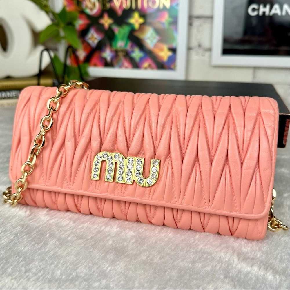 Miu Miu pink Matelasse Nappa leather wallet cross… - image 2