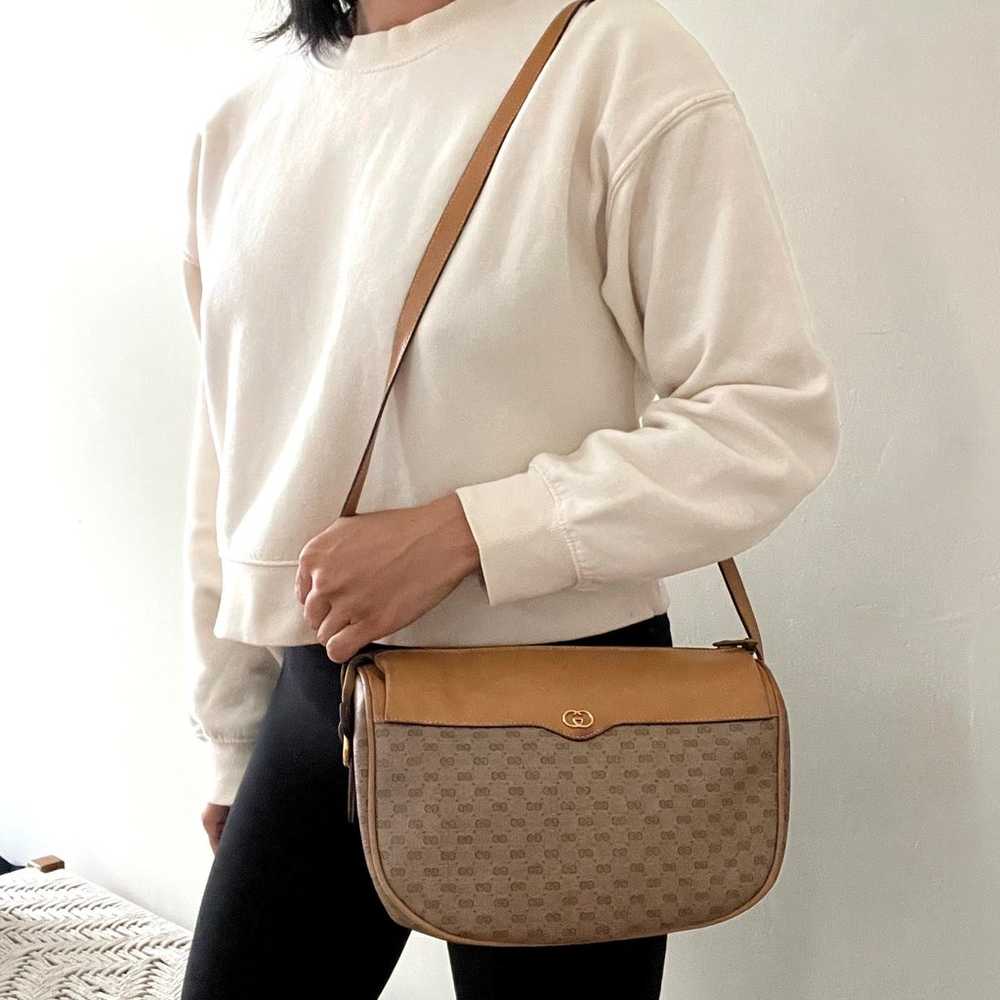 GUCCI Vintage GG Plus Tan Leather Crossbody Bag - image 12