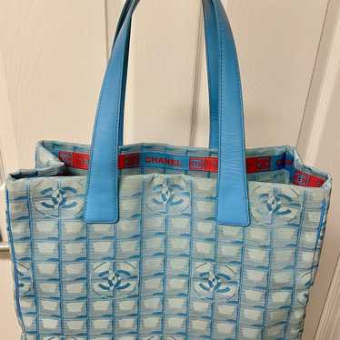 AUTH CHANEL Vintage Tote New Travel Line