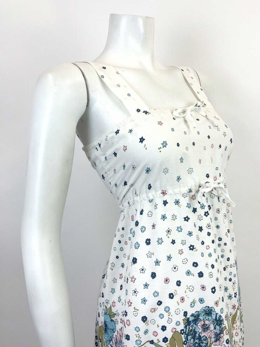 VTG 60s 70s WHITE BLUE PINK GOLD FLORAL DITSY EMP… - image 5