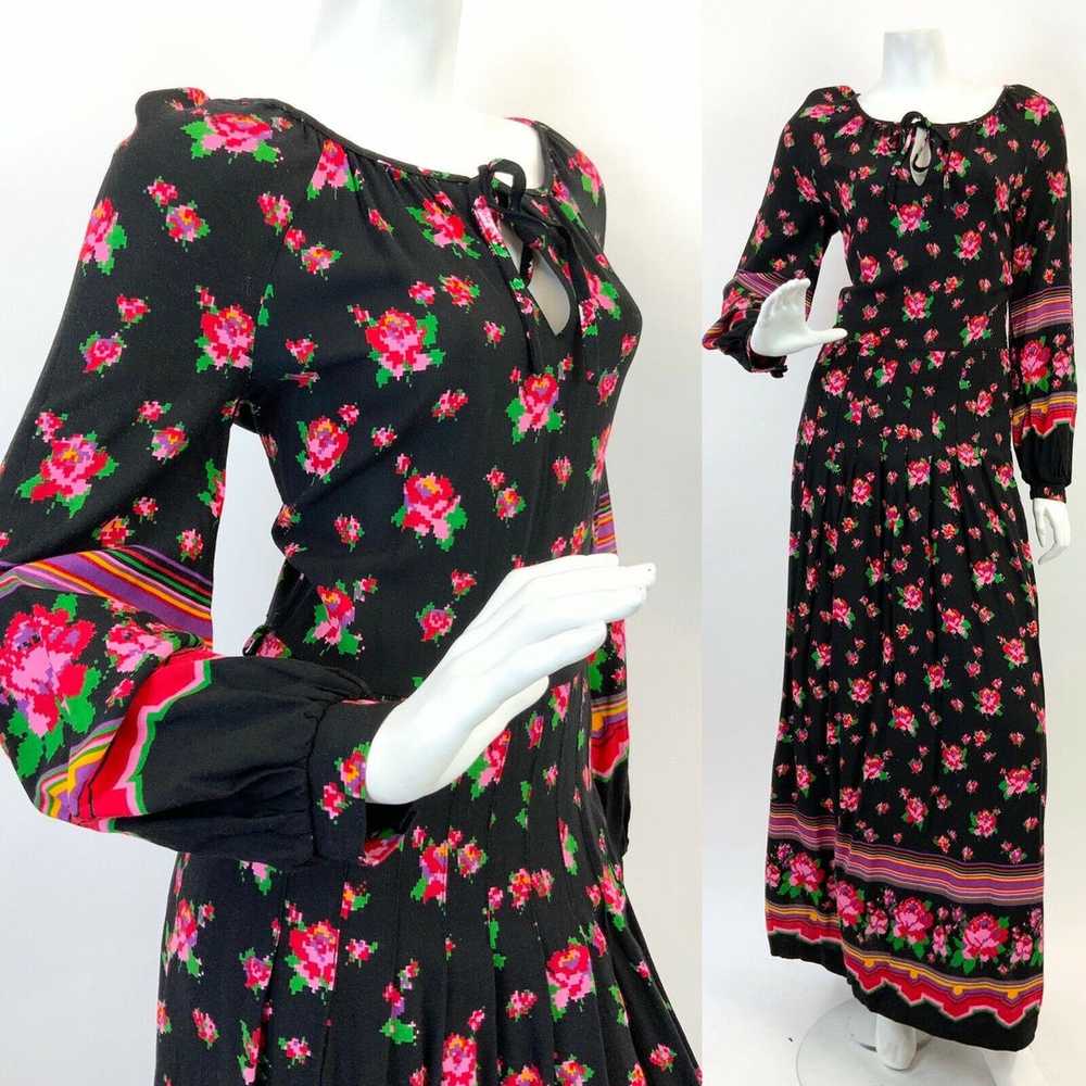 VINTAGE 60s 70s BLACK PINK GREEN RED FLORAL ROSE … - image 1