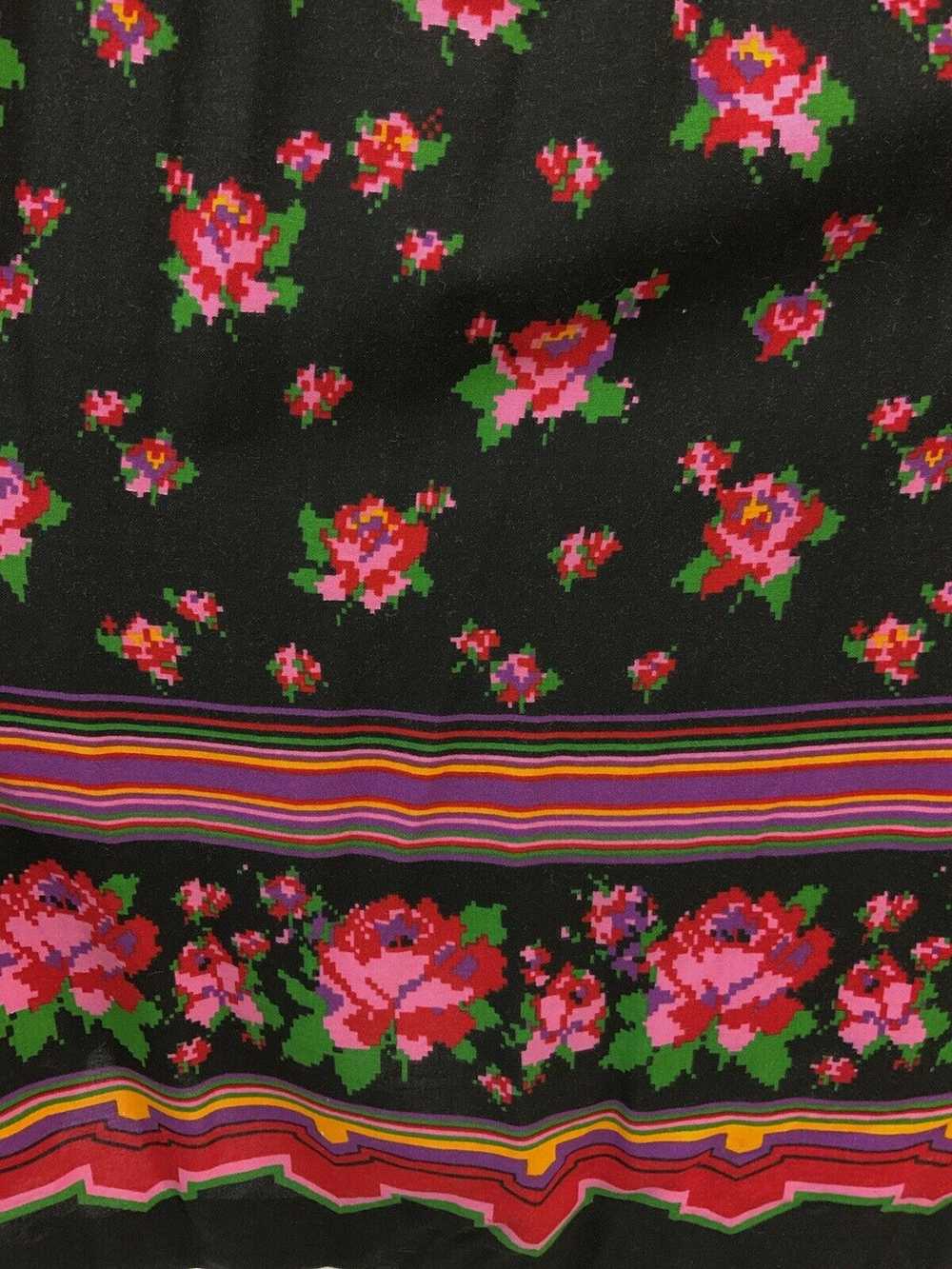 VINTAGE 60s 70s BLACK PINK GREEN RED FLORAL ROSE … - image 6