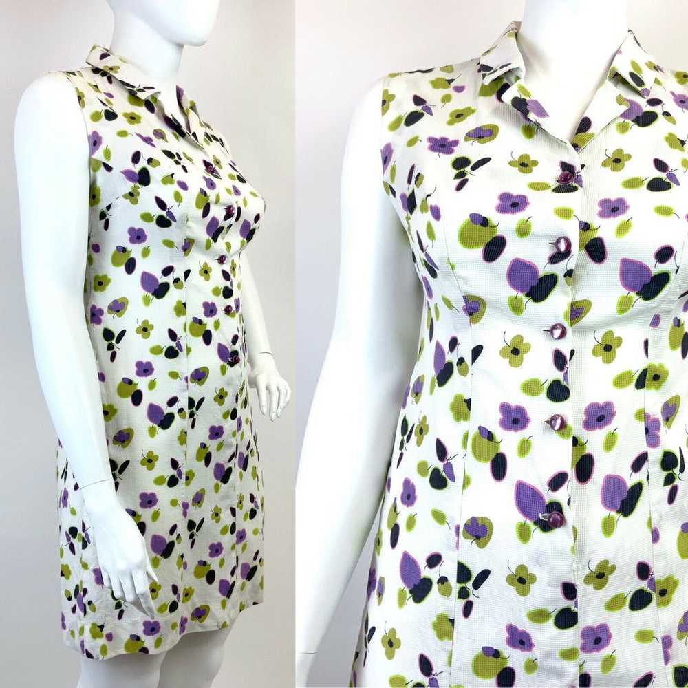 VINTAGE 60s 70s WHITE GREEN PURPLE BLACK FLORAL D… - image 2