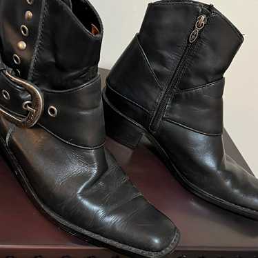 Genuine Harley Davidson Ladies Riding Boots.  Ladi