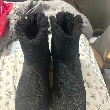 ugg boots size 9