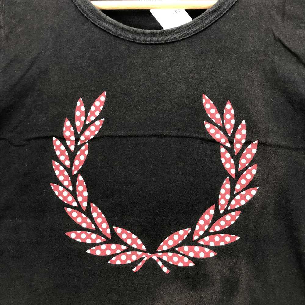 Fred Perry × Vintage Vintage 90s Fred Perry T Shi… - image 2