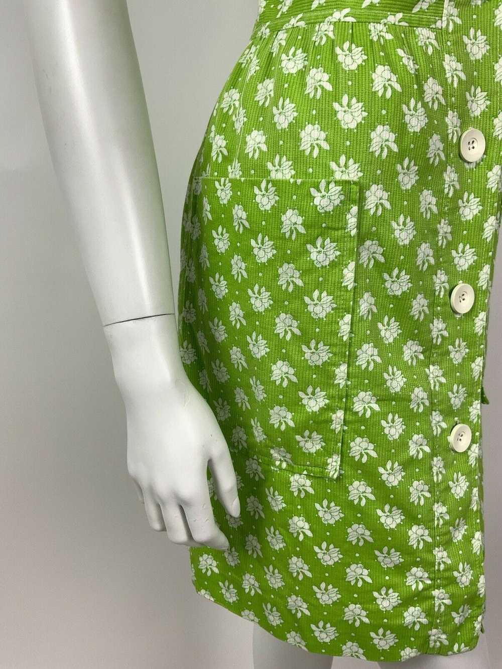 VINTAGE 60s 70s LIME GREEN WHITE FLORAL DOTTY MOD… - image 6