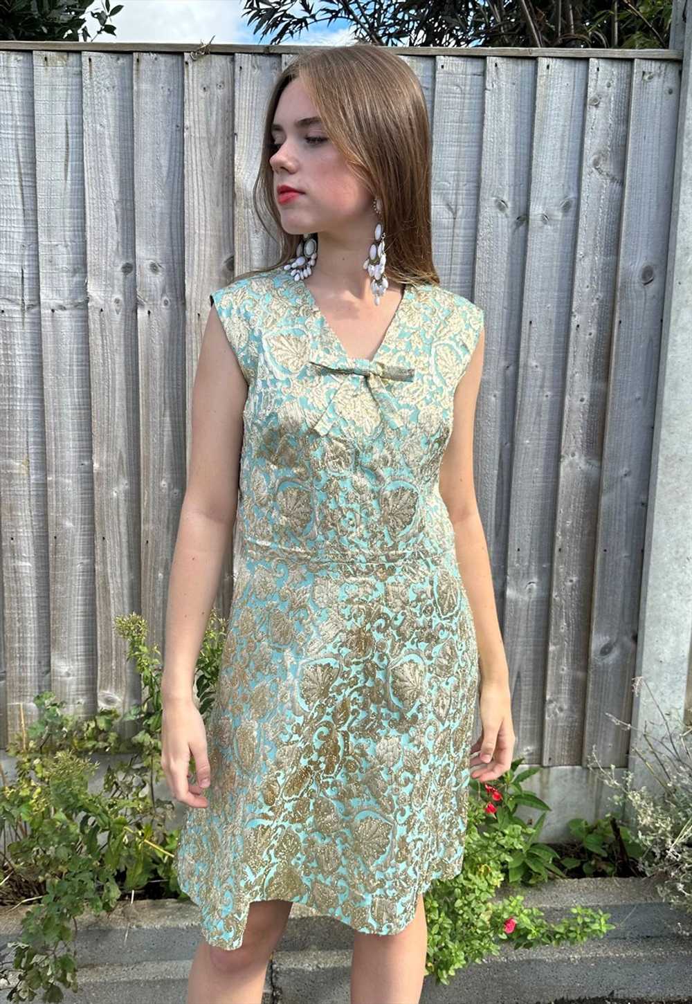 60's Blue Sleeveless Gold Lurex Brocade Vintage M… - image 4