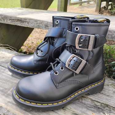 Dr. Martens Size 7 UK 5