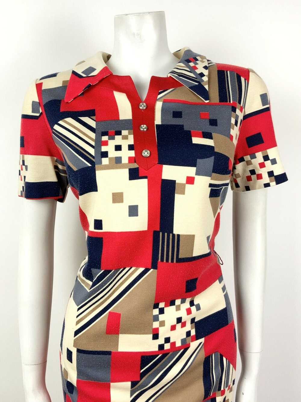 VINTAGE 60s 70s CREAM RED BLUE BROWN GEOMETRIC MO… - image 3